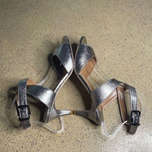J. Reneé Soncino Metallic Kitten Heel Ankle Wrap Sandals 8.5W - Picture 4 of 13